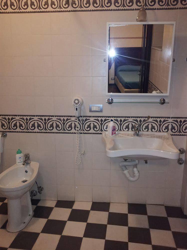 Central Rooms Il Re Katanya Dış mekan fotoğraf